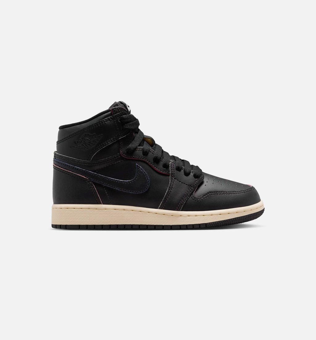 Air Jordan 1 Retro High OG Grade School – Black/Black/Muslin