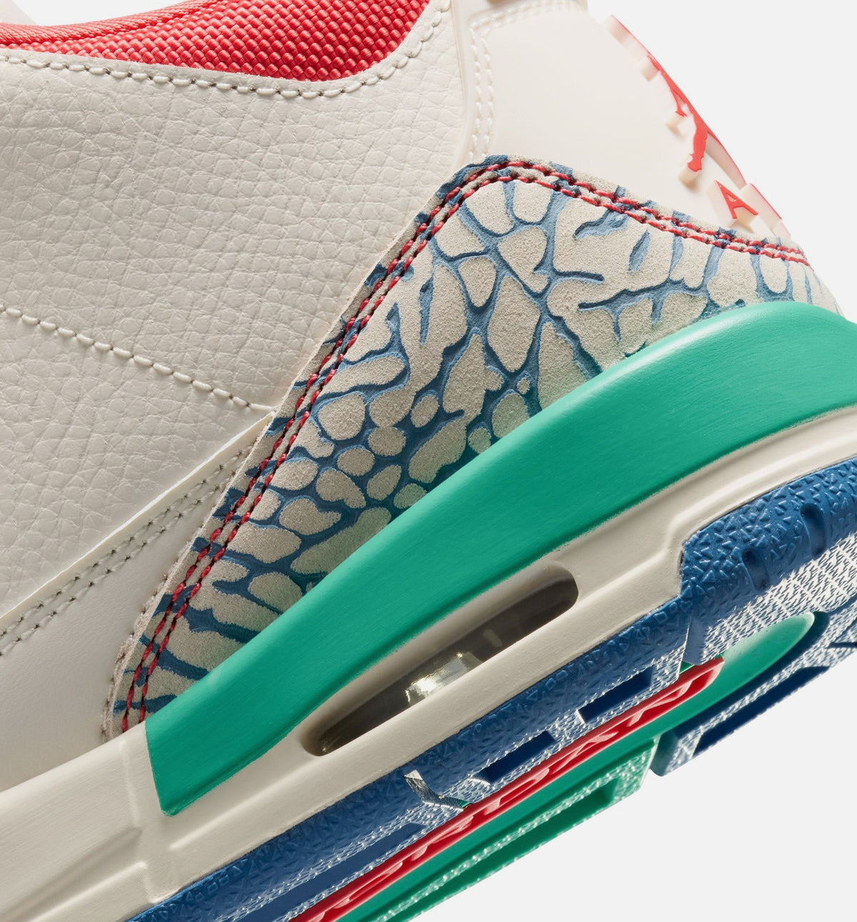 Air Jordan 3 Retro Play Your Way Big Kids' Lifestyle Shoes - Chalk/Track Red/True Blue/Kinetic Green