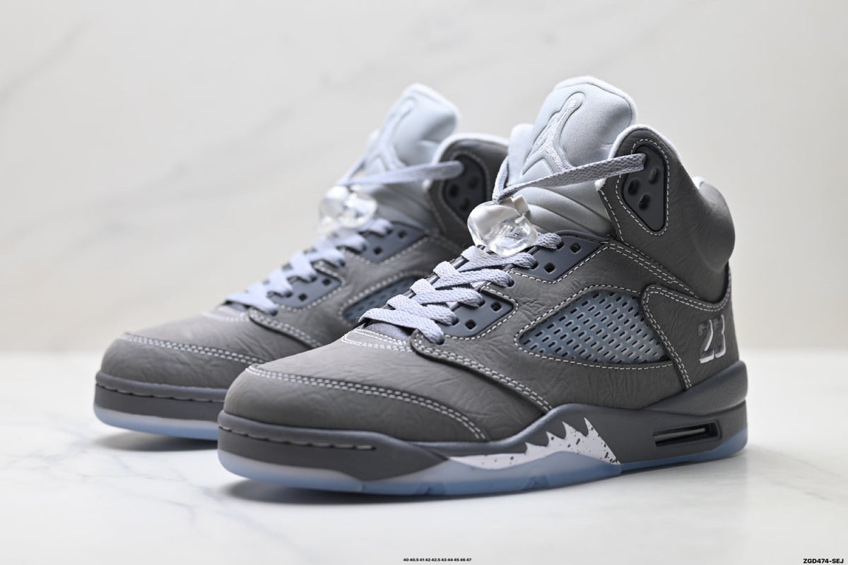 Air Jordan 5 Retro Wolf Grey Metallic Silver Sneakers