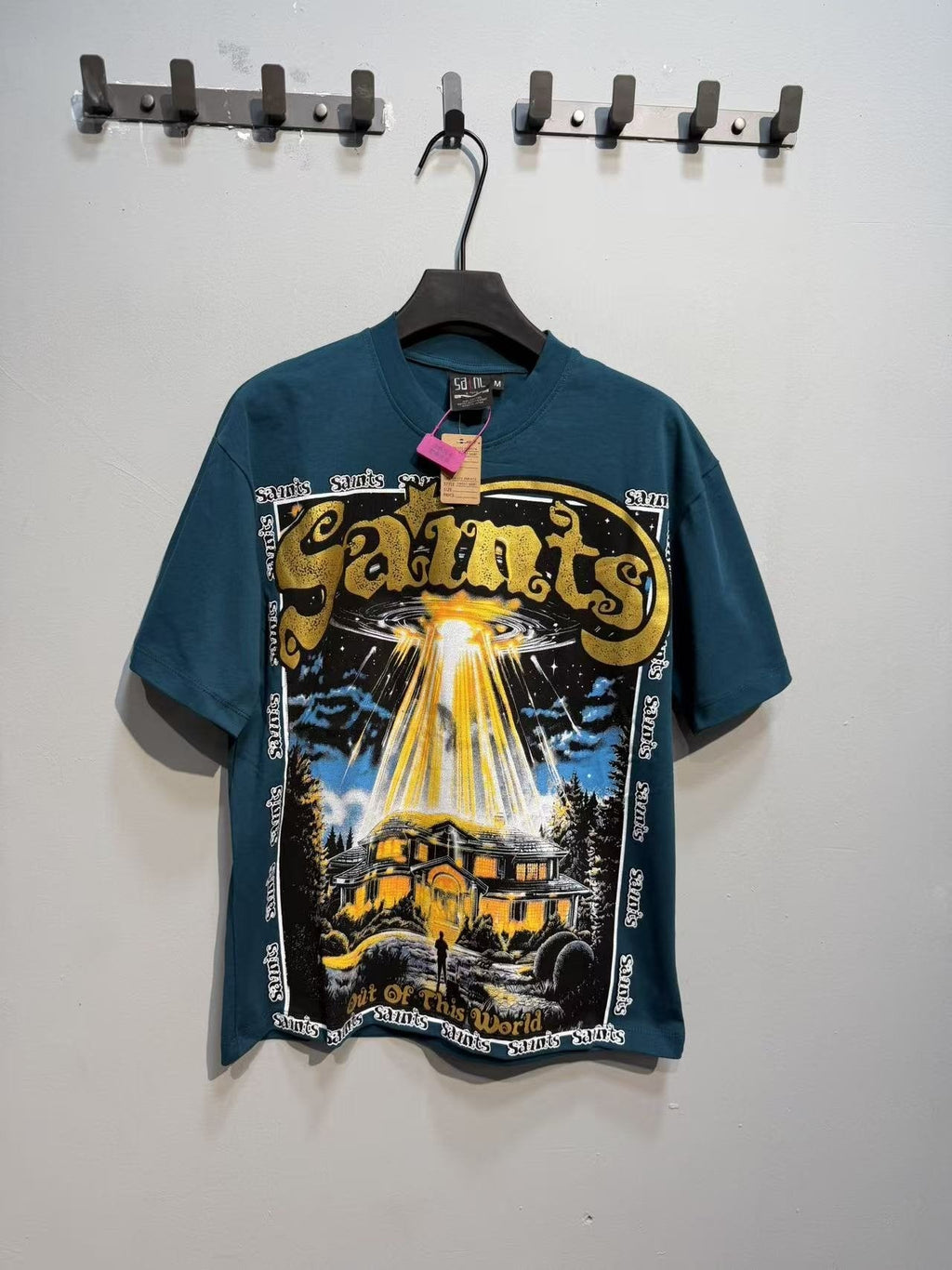 SAINT UFO Alien Graphic Short-Sleeve T-Shirt