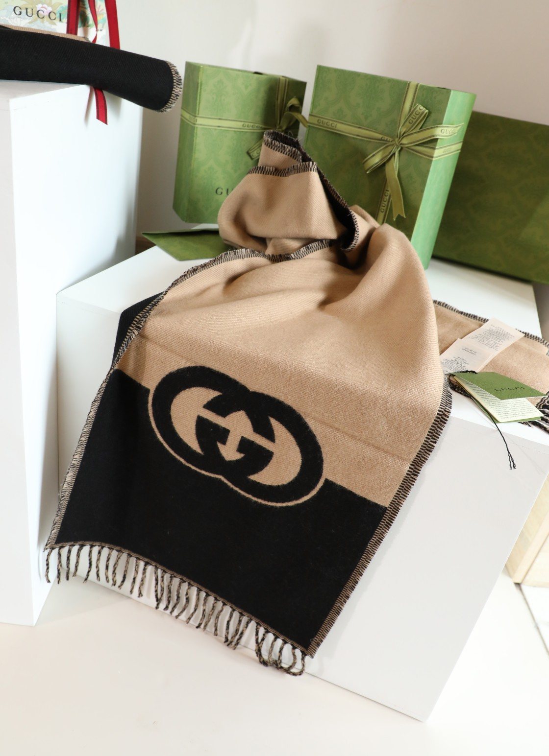 Gucci Black & Camel Beige Fringed Scarf
