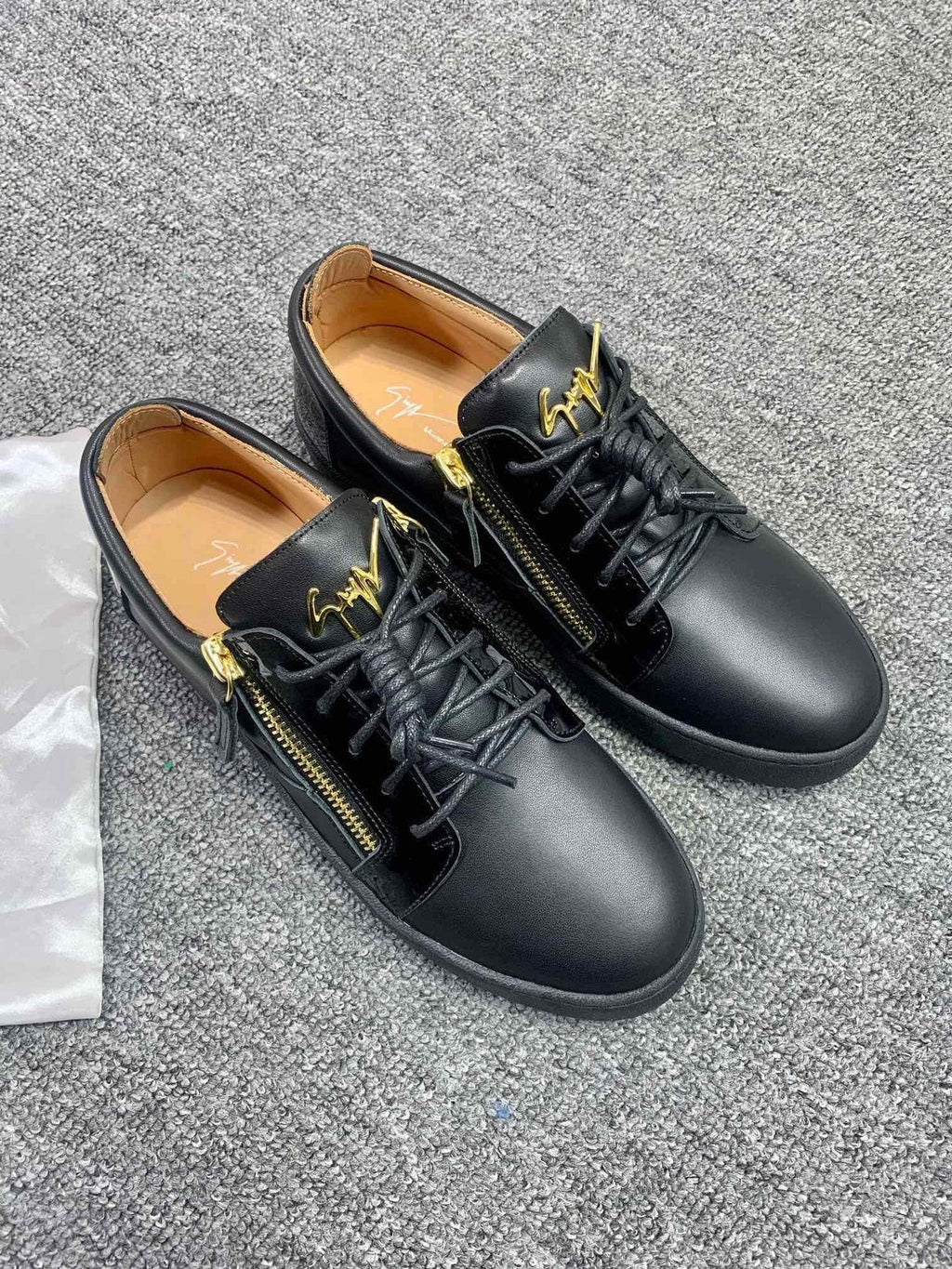 Giuseppe Zanotti Black Gold-Zip Low-Top Sneakers