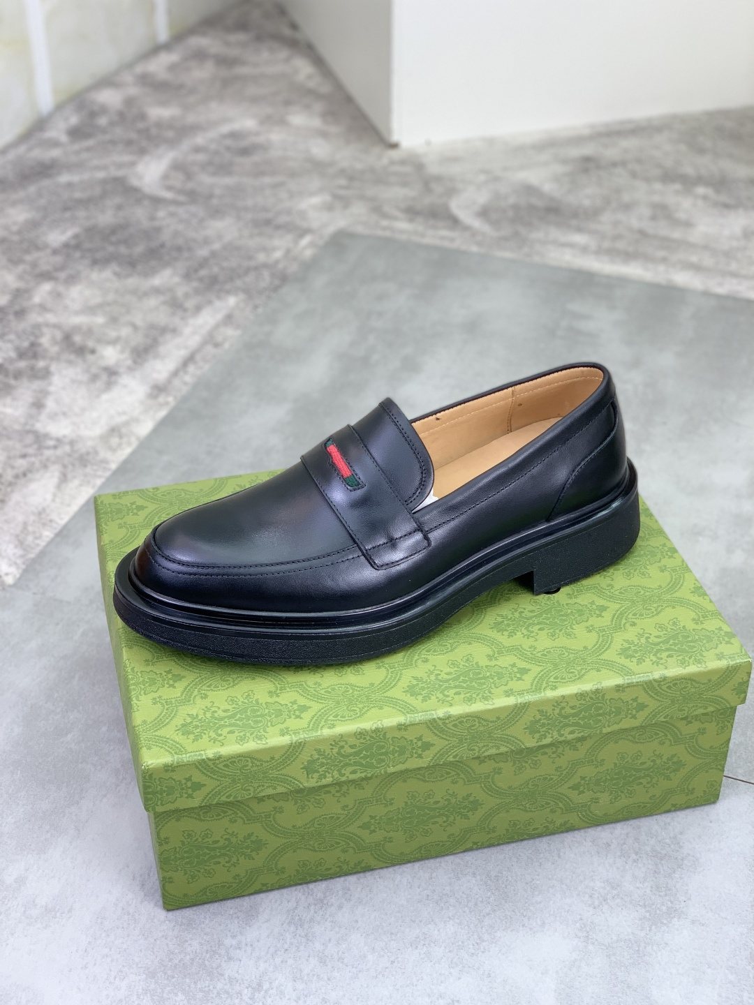 Gucci Black Loafers with Red and Green Accent
